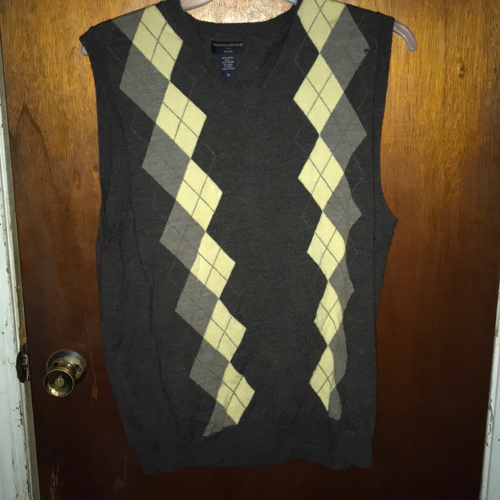 Banana Republic sweater vest XL